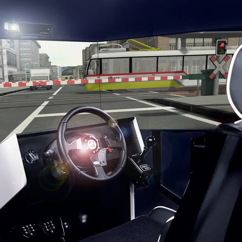 Cockpit eines Fahrsimulators mit Bildschirmen